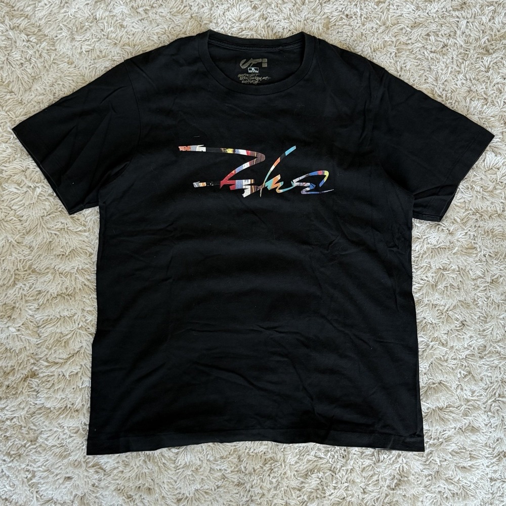 Futura x Uniqlo Black Multicolor Script Big Logo Tee Size XL Fits Like A Medium